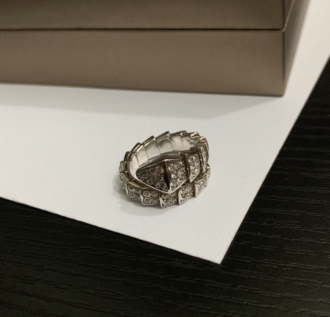 Serpenti Viper Ring one-coil