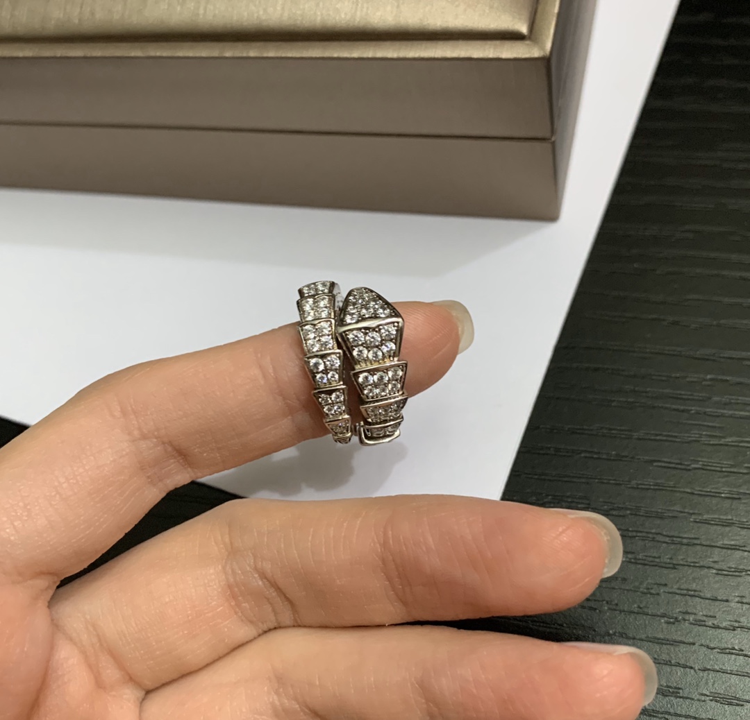 Serpenti Viper Ring one-coil