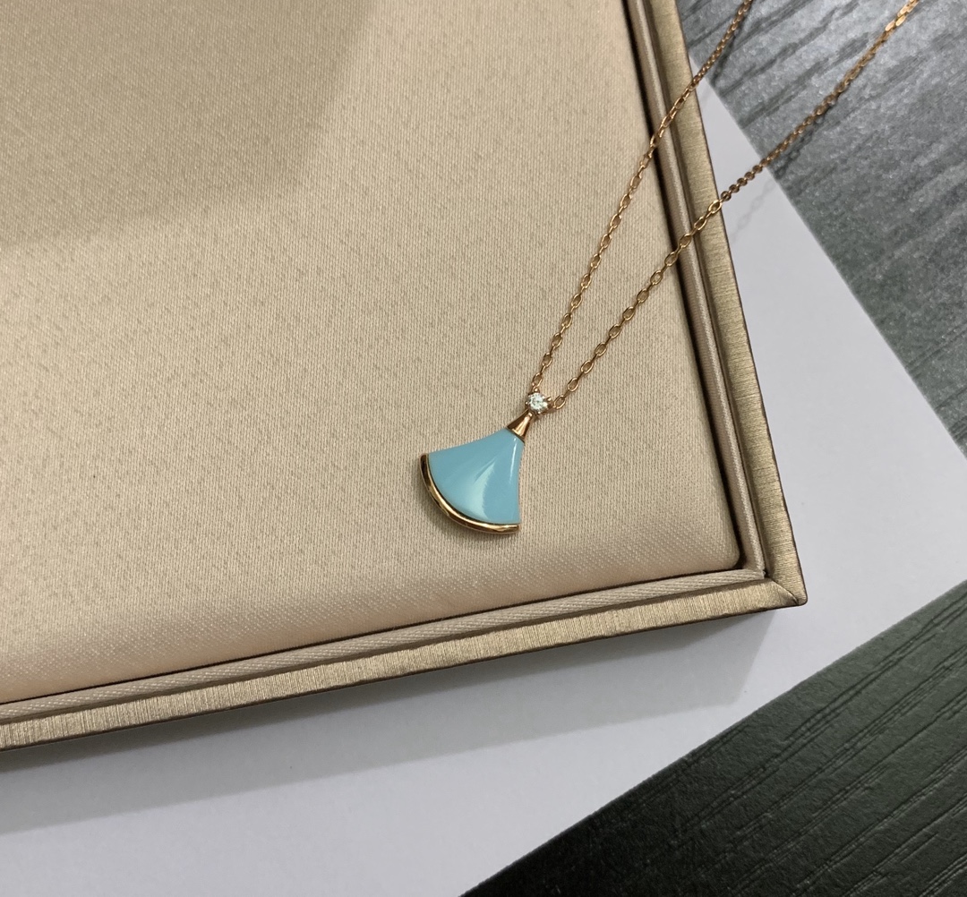 Divas' Dream Necklace Turquoise