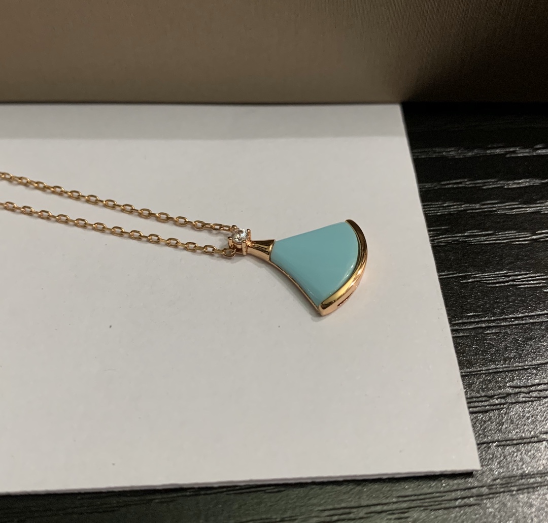 Divas' Dream Necklace Turquoise