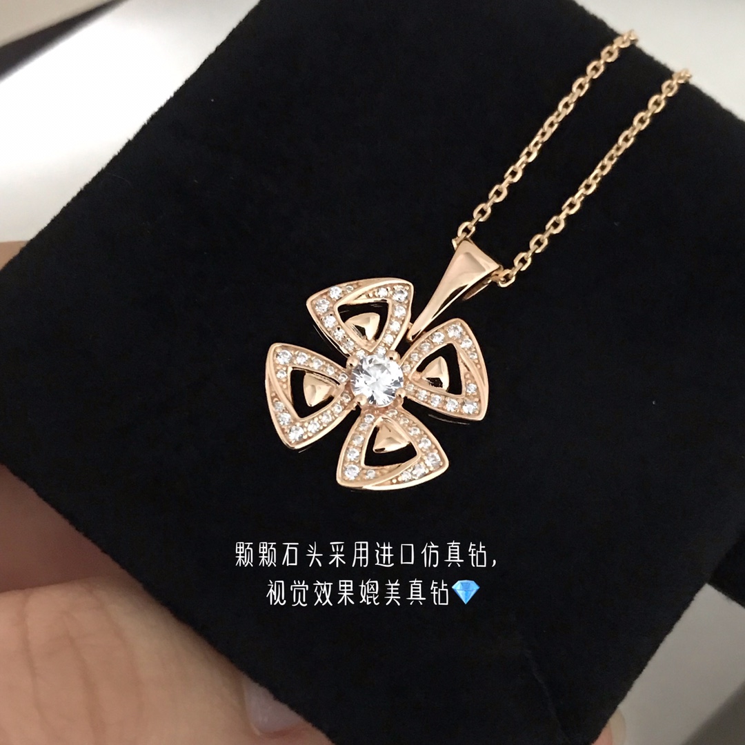 Fiorever Necklace Full Diamond