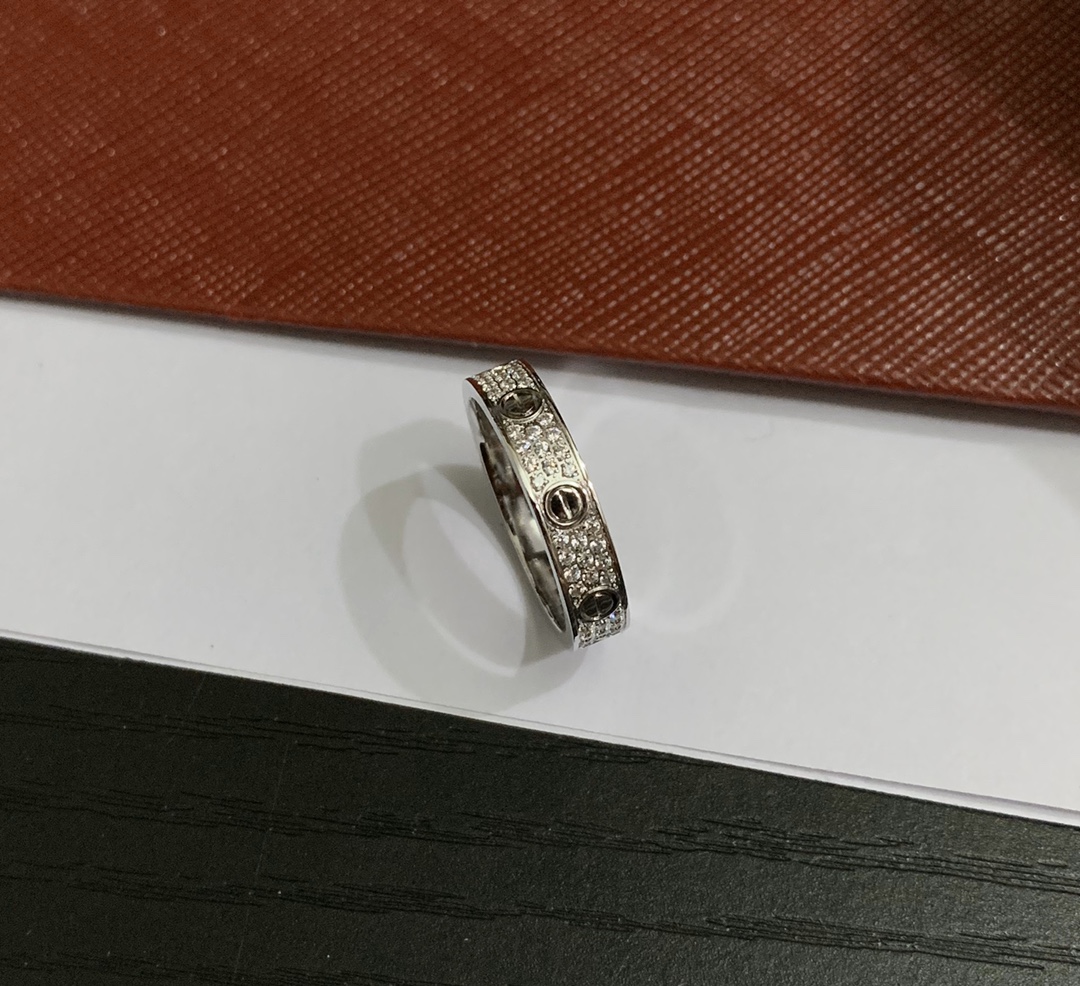 LOVE WEDDING BAND DIAMOND-PAVED