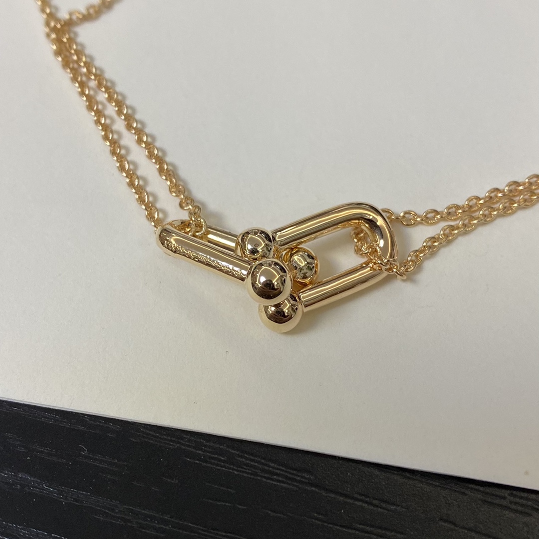 Large Double Link Pendant