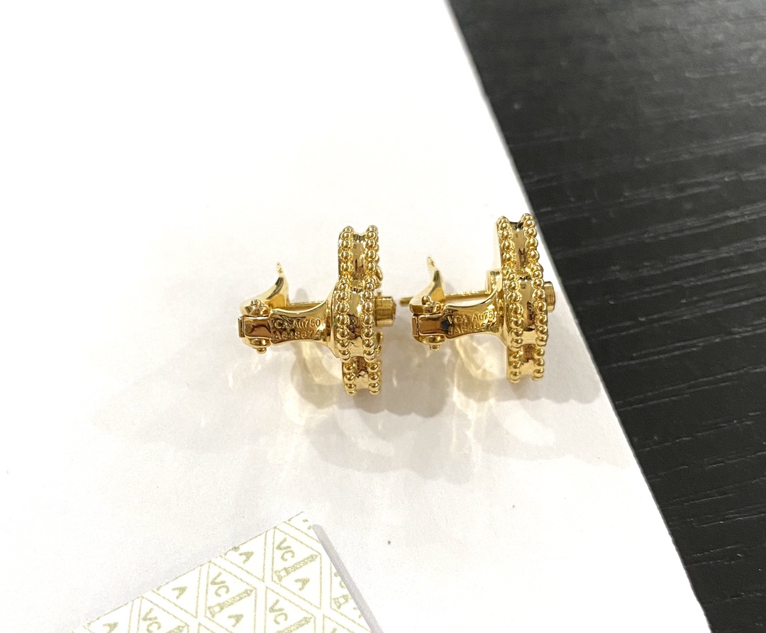 Vintage Alhambra Earrings